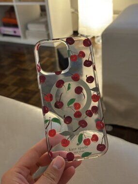 Iphone 16 max Kate Spade Cherry Print MagSafe iPhone Case